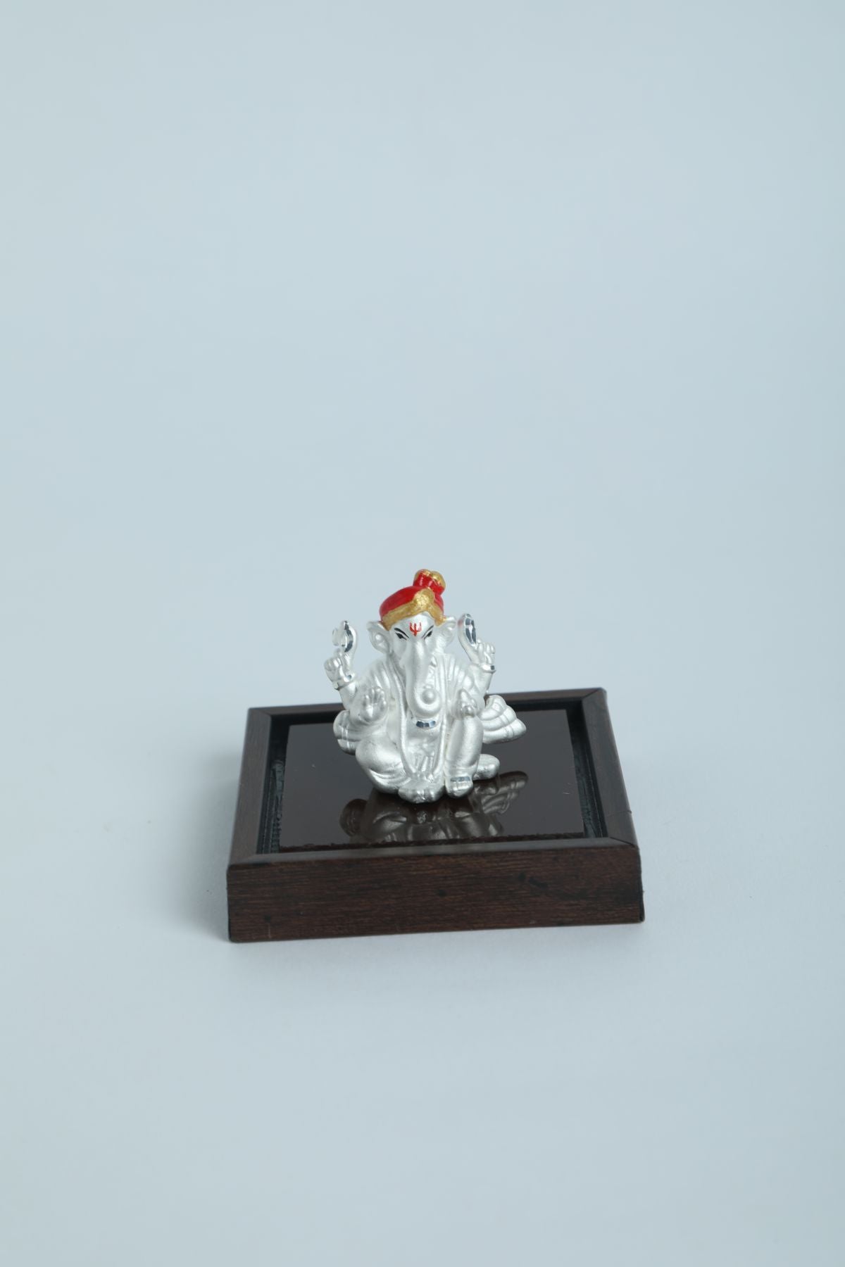 999 Pure Silver Ganesha Idol By Krysaliis Isvara - Krign_Ms20 Idols