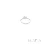 1 Carat Round-Cut Bezel Ring